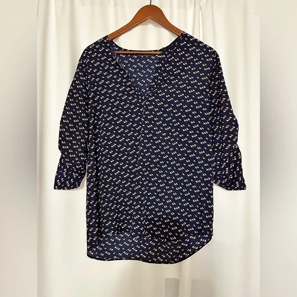 Market & Spruce Navy Bird Patterned Blouse - Picture 2 of 7